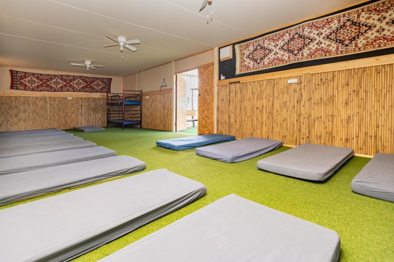 Ras Hasita Hotel Hazeva Екстериор снимка